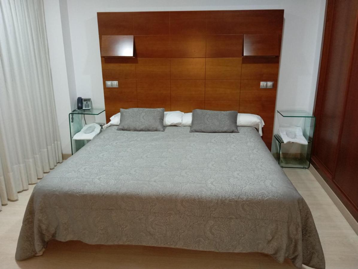 Nap Oviedo Hotel Kültér fotó