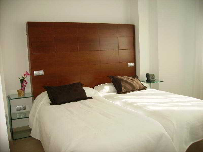 Nap Oviedo Hotel Kültér fotó